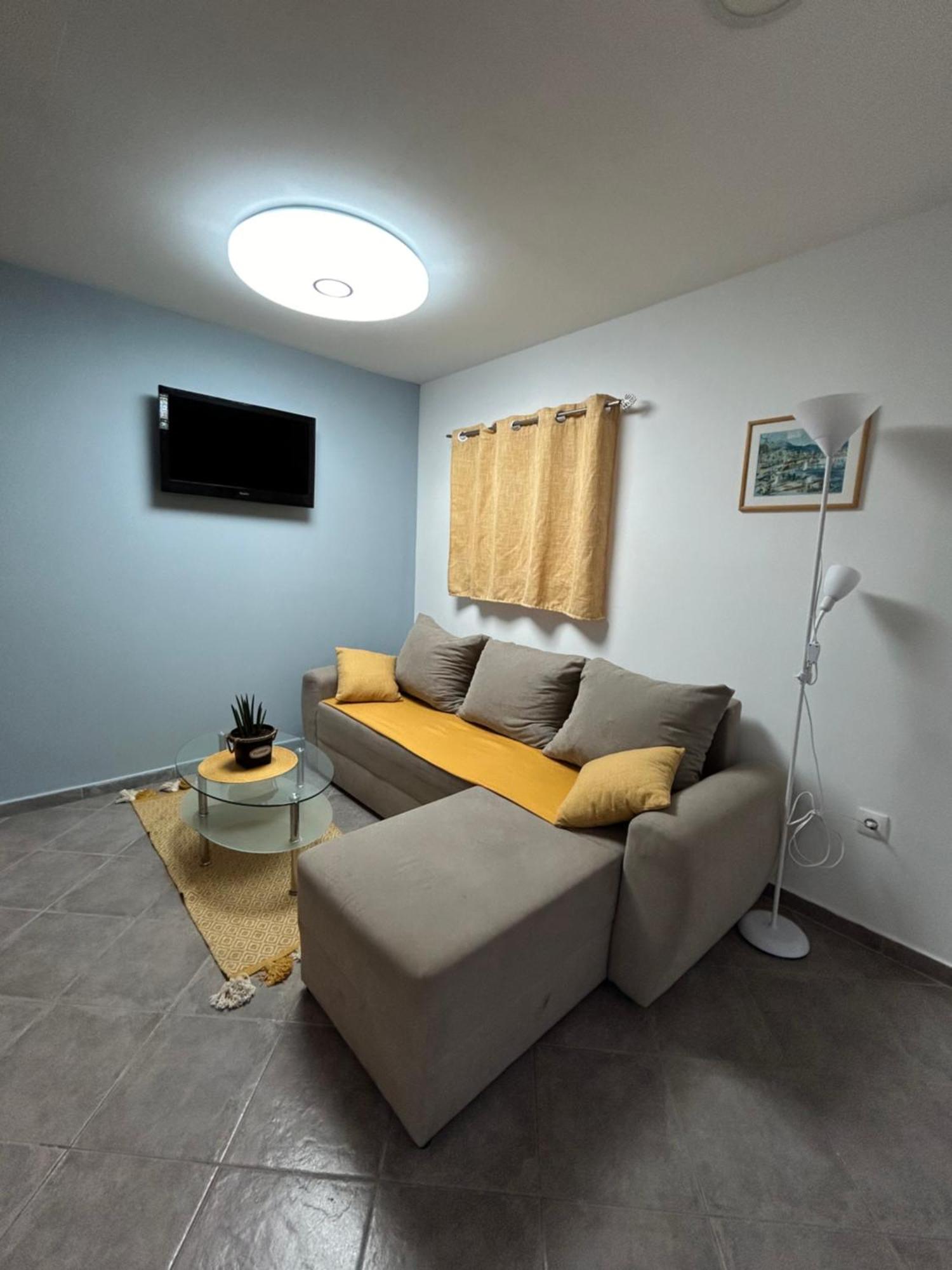 Apartments Tommi Dramalj Exterior photo