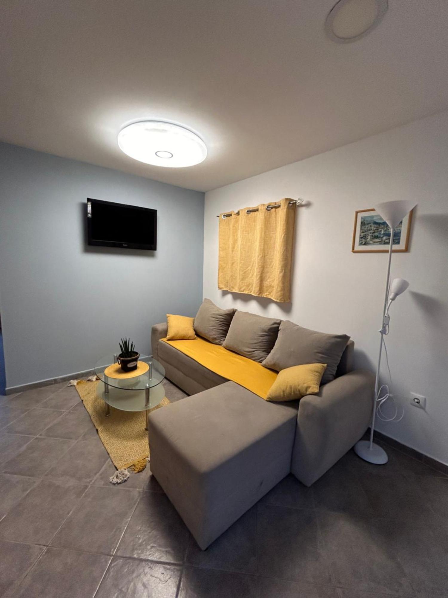 Apartments Tommi Dramalj Exterior photo
